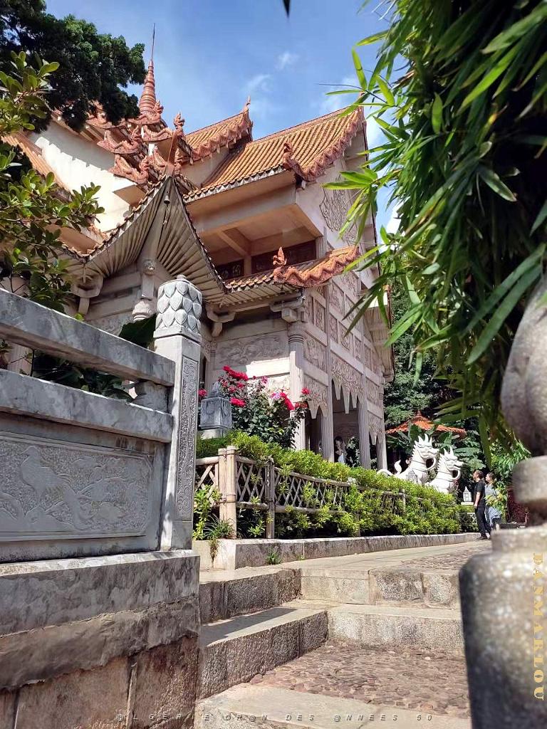 KUNMING - Temple YUANTONG - 37.jpg